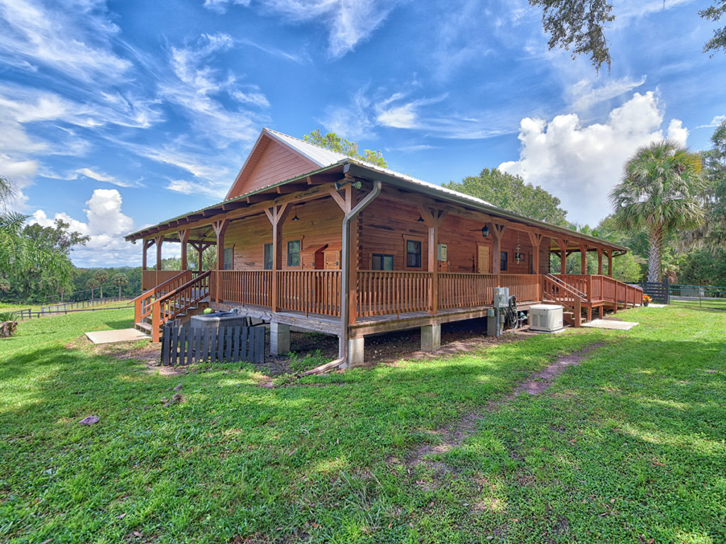Log Cabin Homes Rustic and Luxurious Log Cabin Homes in Central Florida