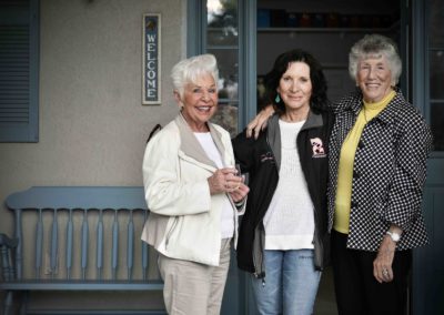 Carol Harris with attendees at Bo-Bett Farm