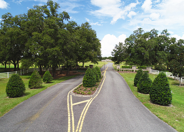 A view of the gate entrance at Sorrel Ridge