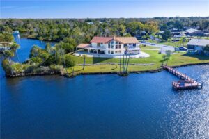 Waterfront home in Florida