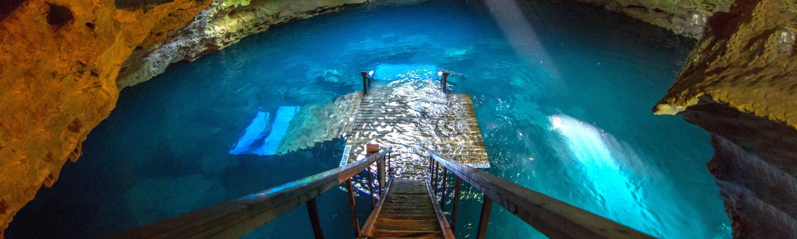 A view down into Devil's Den Spring