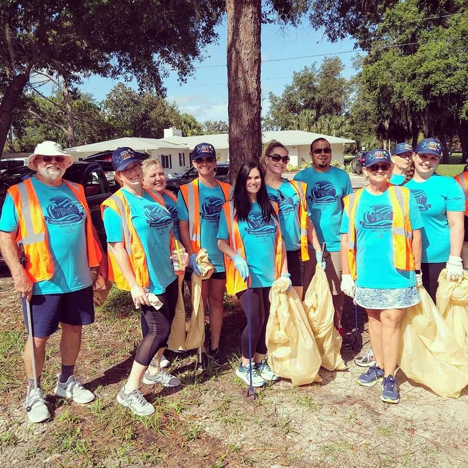 The group of volunteers posing together.