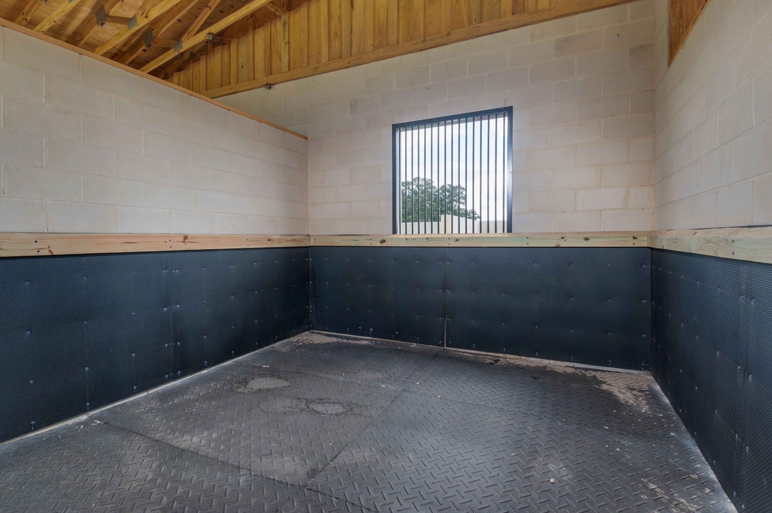 A horse stall at Winding Oaks