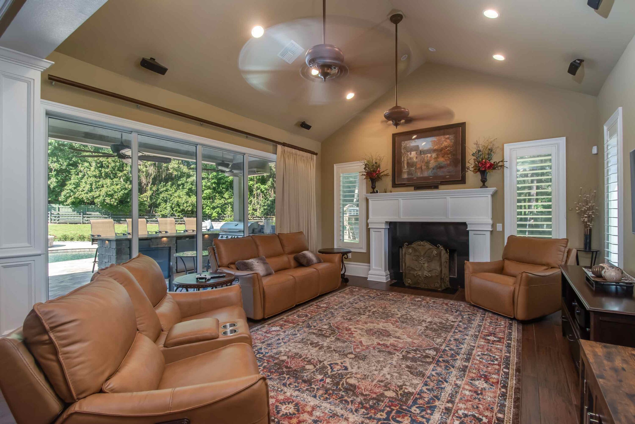 A spacious gourmet kitchen with granite counters.