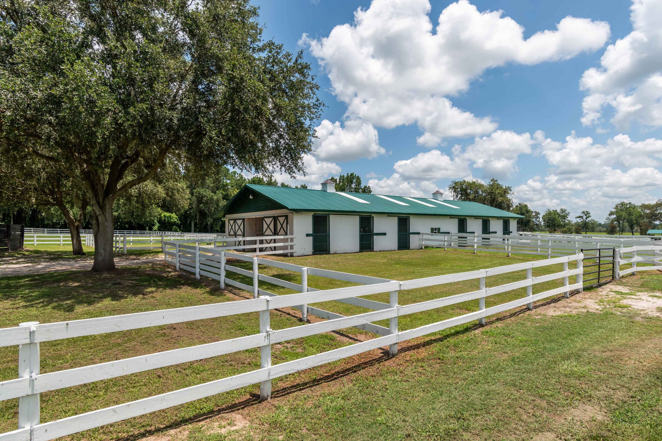 An aerial view of 18899 SW 77th Place Road, Dunnellon, FL 34432