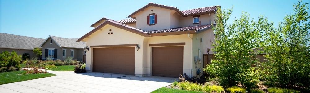 Nearly half of all Floridians (close to 10 million people) live in HOA communities, making it a major factor in home-buying decisions.